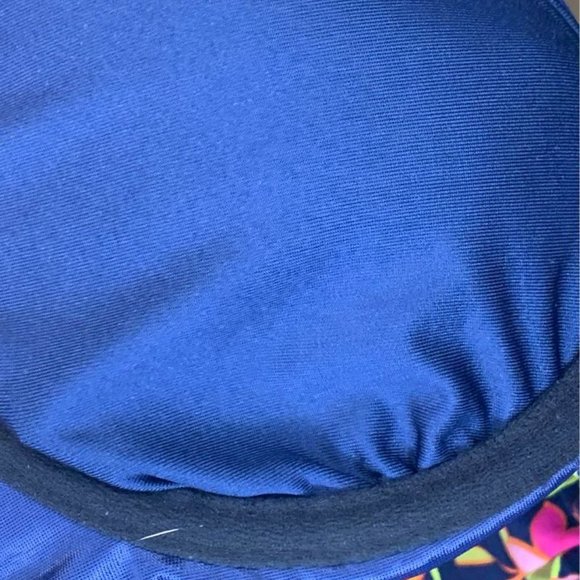 LAND'S END SWIMWEAR WOMAN'S SIZE 8 WITH WIRED/PADD - Picture 5 of 10